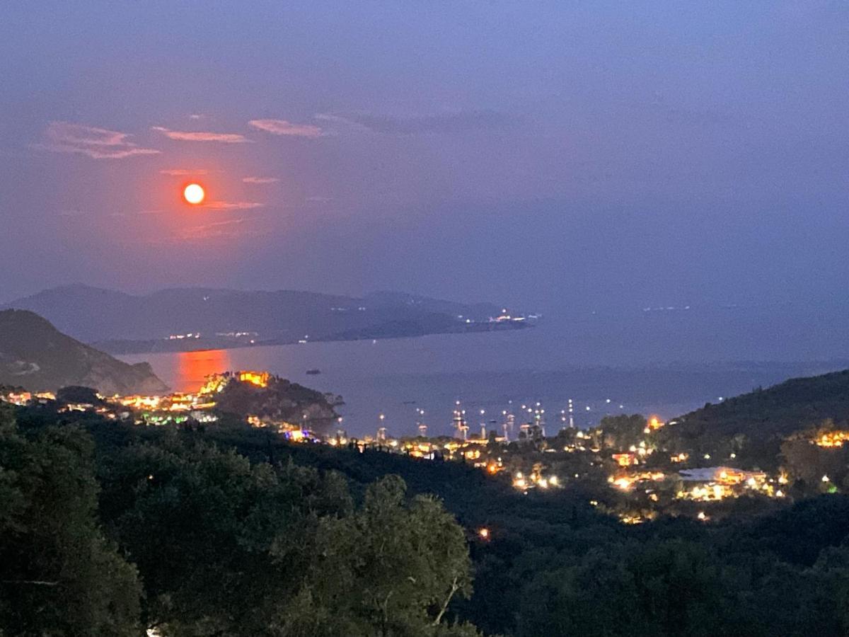 Goldeneye Luxury Villa Parga