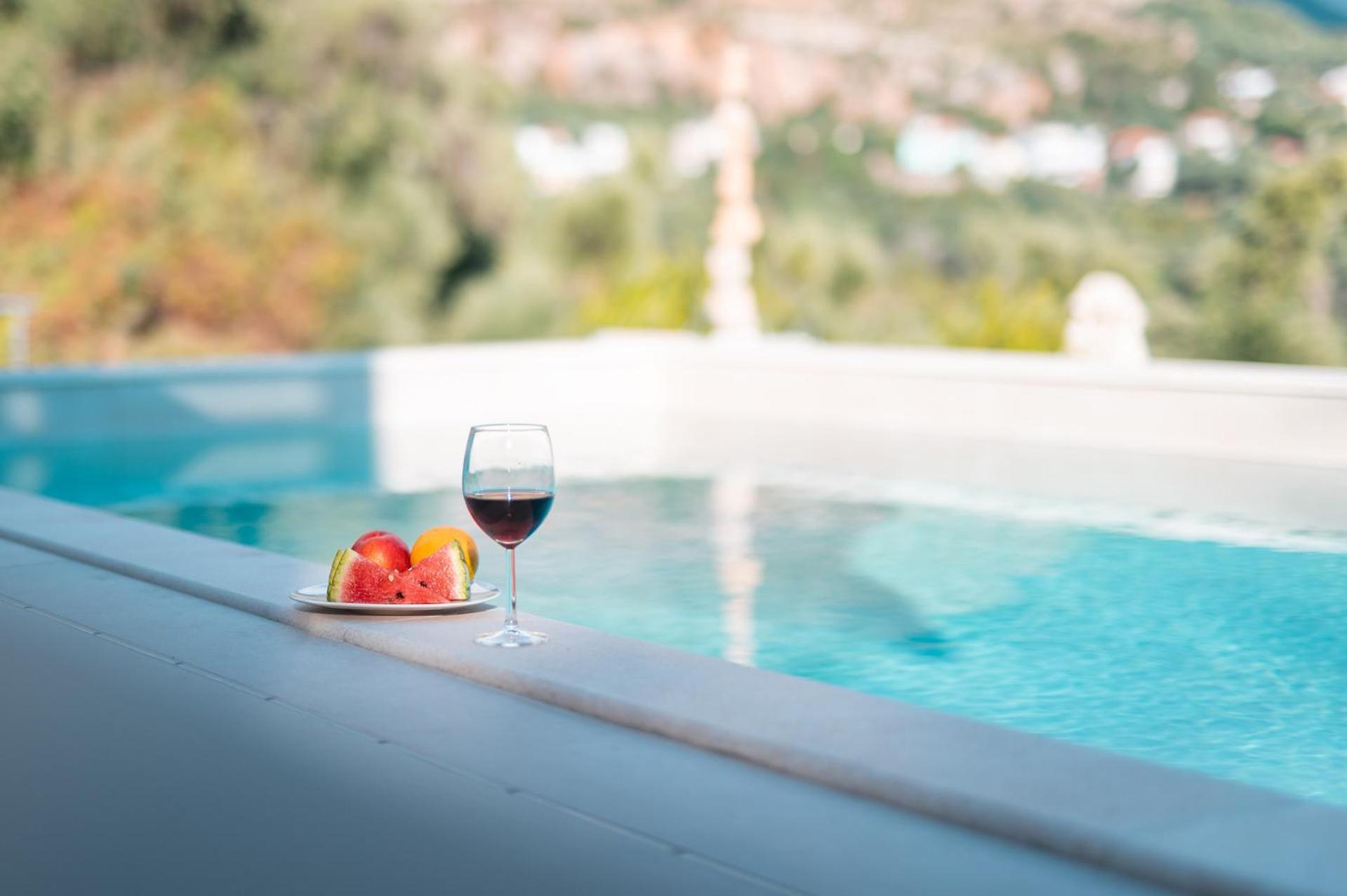 Goldeneye Luxury Parga